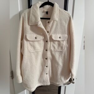 NWT Universal Thread Cream Teddy Shacket Jacket - Size XL